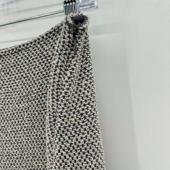 ST. JOHN White Gray Wool Knit Side Zip Bodycon Mini Skirt Size 8 - Picture 3 of 5
